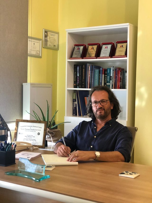 Göğüs Hastalıkları Uzmanı Prof. Dr. Öner Dikensoy