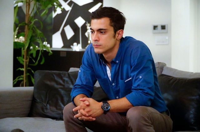 yasak-elma-dan-5-oyuncu-birden-ayriliyor-basrol-13688910_7290_m