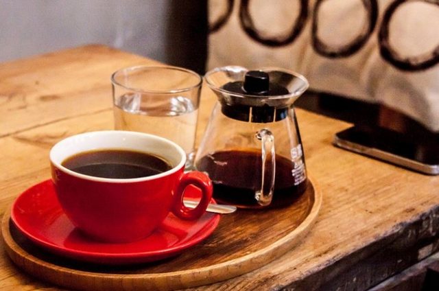 İtalyan Kültürü ve Kahve Garson, Çek Bana Bir Americano! trend