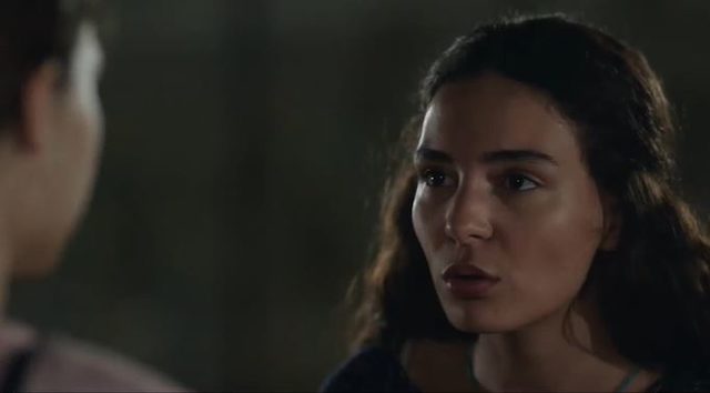 Melisa Şenolsun ve Ebru Şahin arasındaki bağı duyan şaşıp kalıyor!