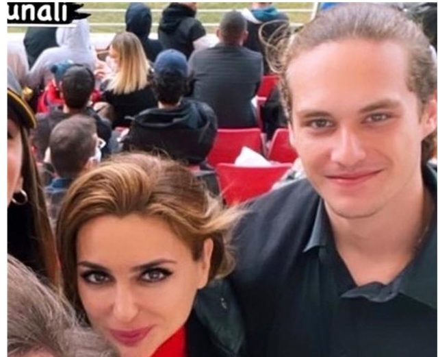 Tarkan'ın eski sevgilisi Bilge Öztürk, Bennu Gerede'nin 21 yaşındaki oğluyla aşk yaşıyor