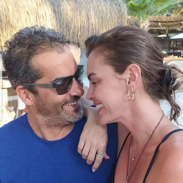 Kim Milyoner Olmak İster'in karizmatik sunucusu Kenan İmirzalıoğlu'nun abisi Derviş İmirzalıoğlu'nu gören şaşıp kaldı!