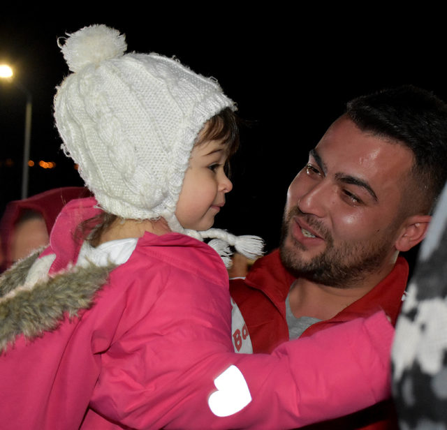 Afrin gazisine Sivas'ta coşkulu karşılama