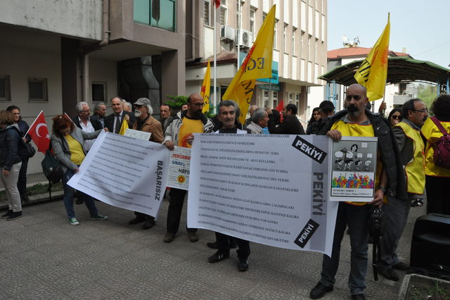 Bartın'da, Milli Eğitim Müdürü protesto edildi