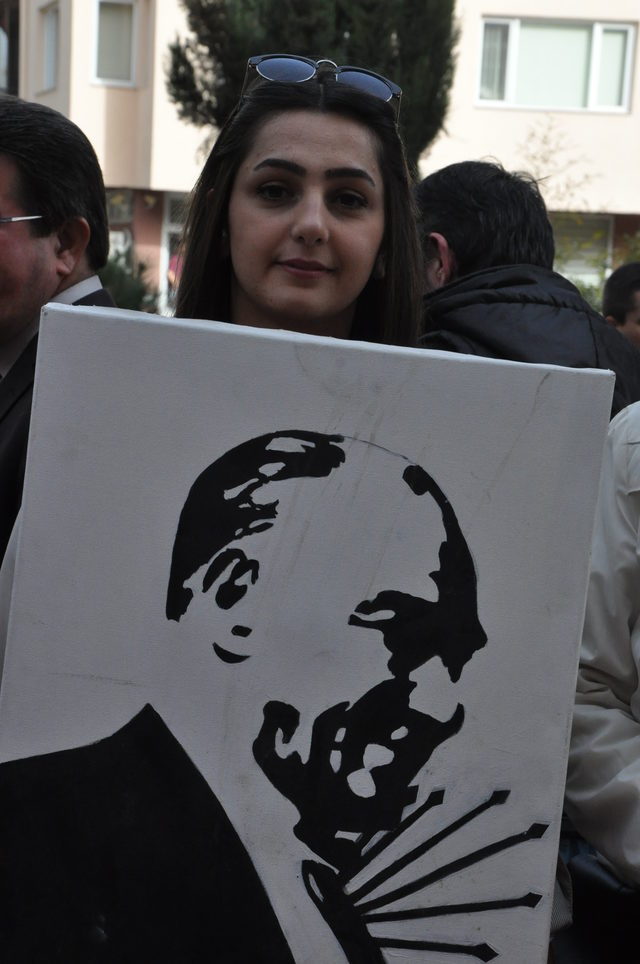 Bartın'da, Milli Eğitim Müdürü protesto edildi