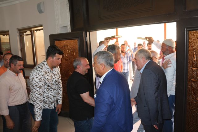 Batman'da SP adayının çabası ile iki aileyi barıştırıldı