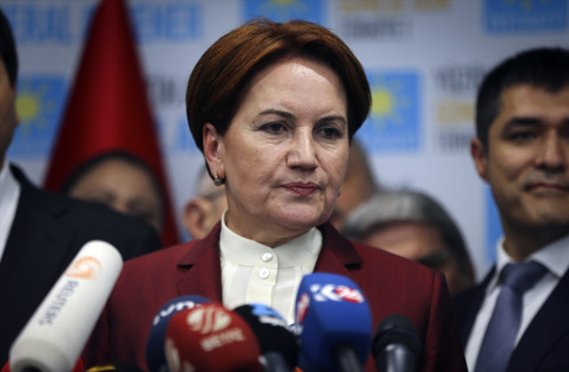 aksener2