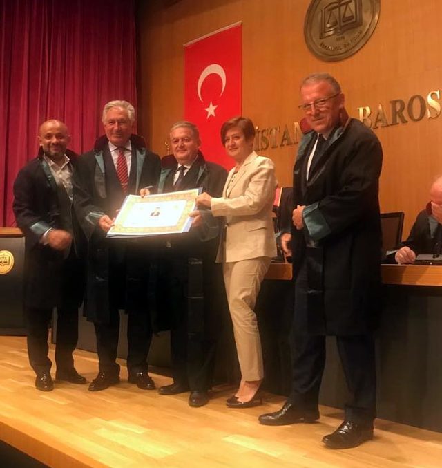 FETÖ mağduru eski askeri hakim ve savcı Ahmet Zeki Üçok, avukat oldu