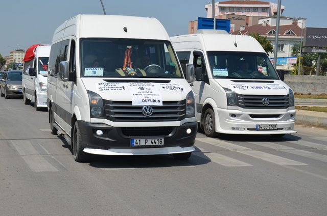 Servis sürücülerinden çocuk istismarlarına tepki konvoyu