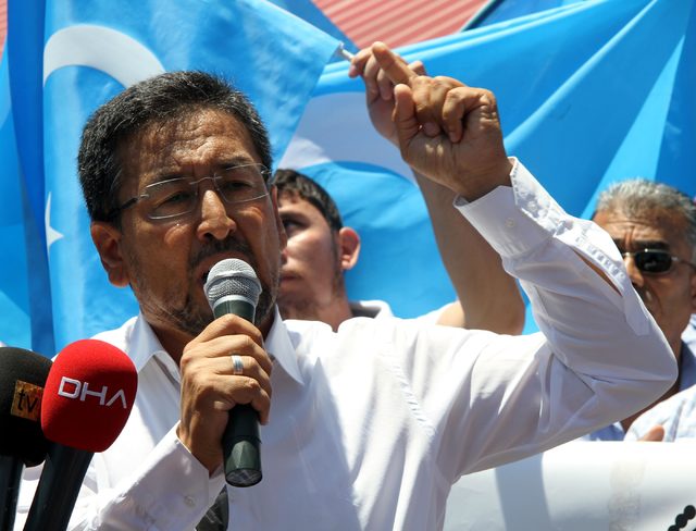 Uygur Türklerinden tepki