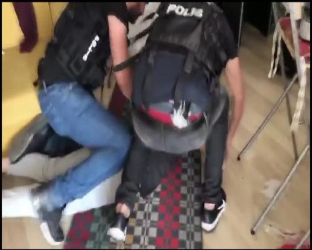 Beykoz'da villaya uyuşturucu operasyonu:1 gözaltı