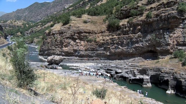 Burası Antalya değil, Beytüşşebap Kato Dağı