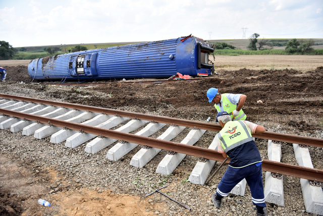 Tekirdağ'da tren faciasında bilanço ağır: 24 ölü, 318 yaralı (7)