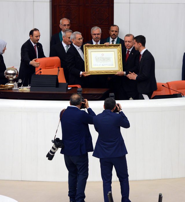 Cumhurbaşkanı Erdoğan'ın yeminiyle yeni sistem başladı