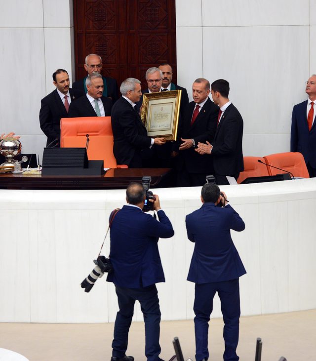 Cumhurbaşkanı Erdoğan'ın yeminiyle yeni sistem başladı