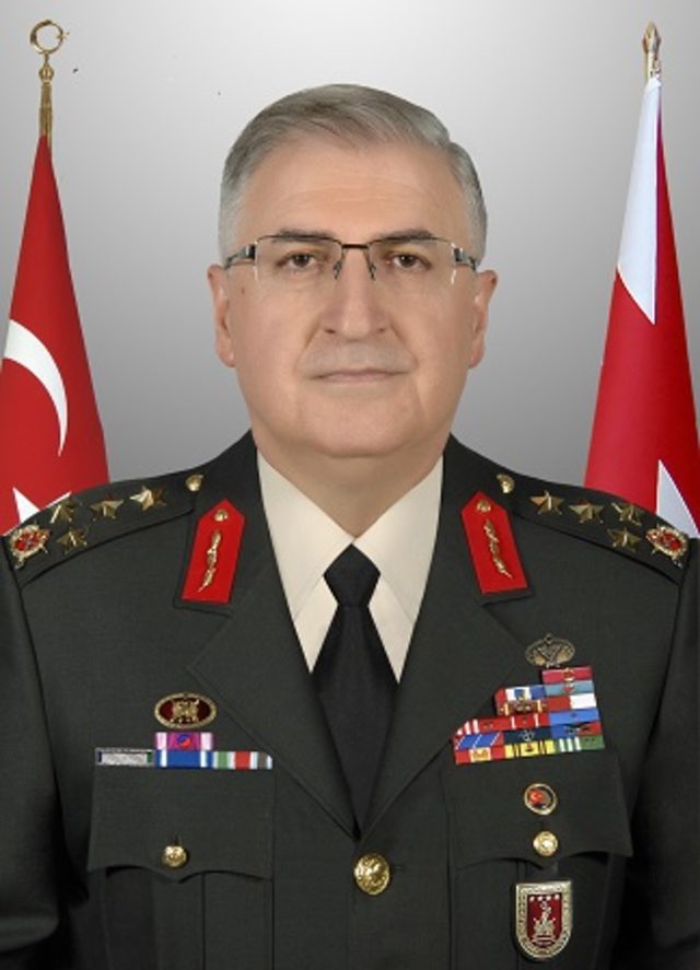 Yeni-Genelkurmay-Başkanı-Yaşar-Güler-kimdir-İşte-Yaşar-Güler'in-hayatı-ve-15-Temmuz'da-rehin-alınma-olayı3