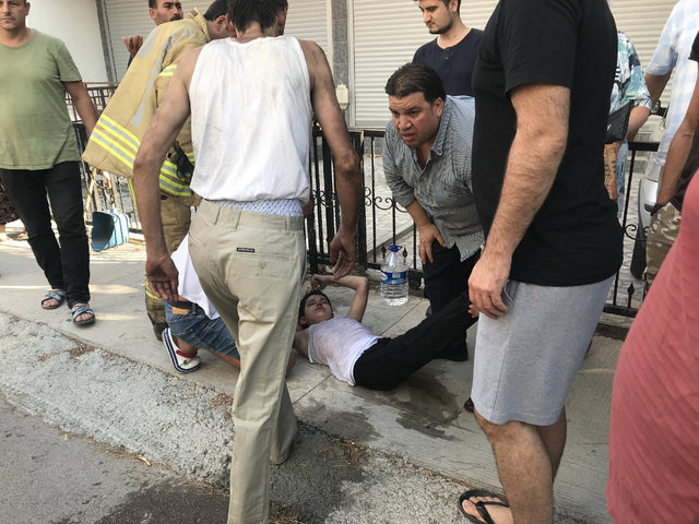 Pendik'te yangında can pazarı