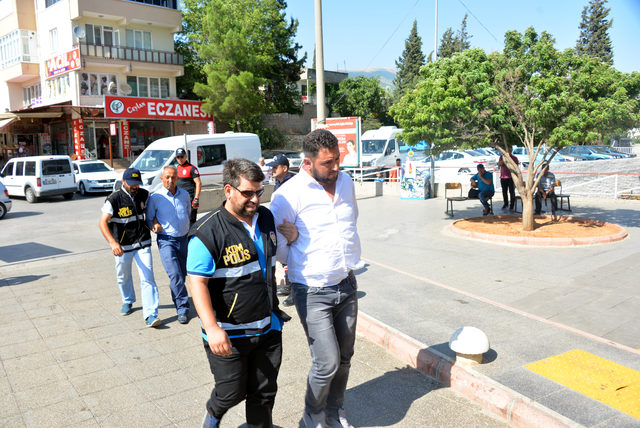 Kahramanmaraş'ta organize suç örgütlerine operasyon: 8 gözaltı (2)