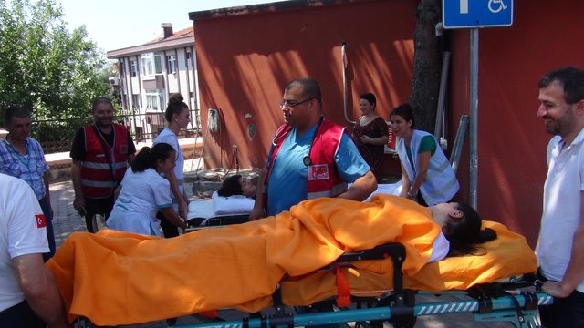 Şile Devlet Hastanesi'nde deprem ve yangın tatbikatı yapıldı.