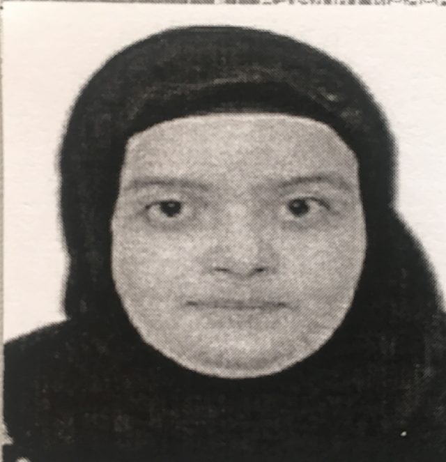 Doğumdan 3 saat sonra bebeğini emzirirken öldü