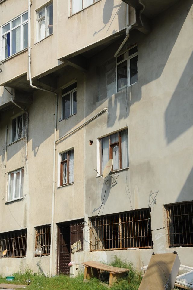 Buzdolabındaki boğazı kesik ceset, Iraklı gencin çıktı