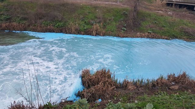 Kocaeli'de dereyi kirleten firmaya 175 bin lira ceza