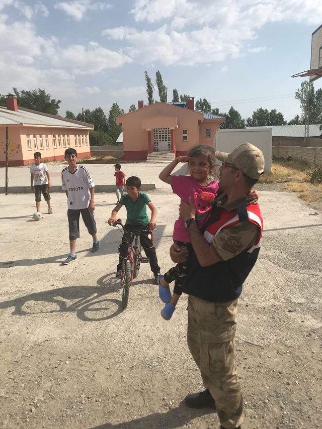 Van'da 'Çocuklarımız güvende' uygulaması