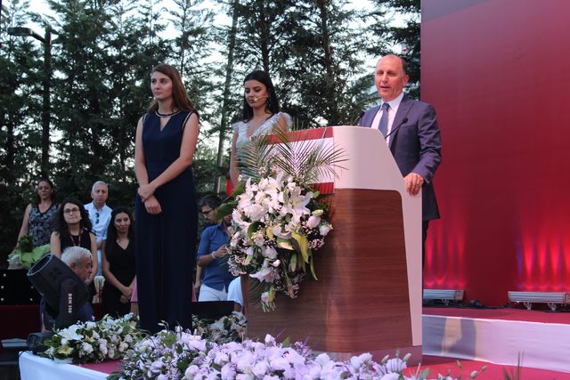 Muharrem Usta’dan dereceyle mezun olan öğrencilere iş müjdesi