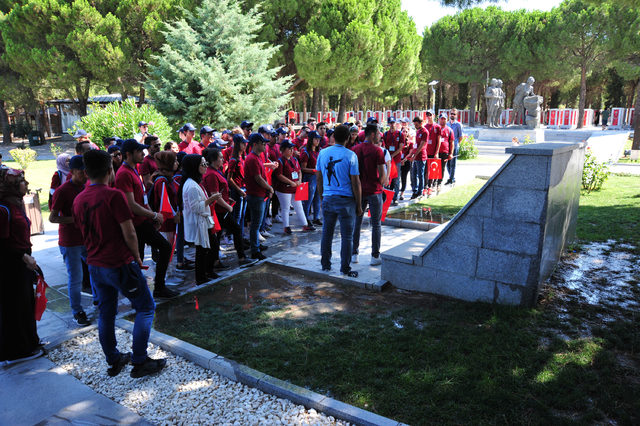 Şehit çocukları Gelibolu Yarımadası'nda