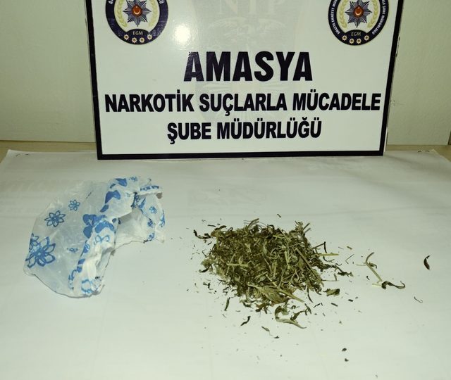 Amasya merkezli uyuşturucu operasyonunda 3 tutuklama