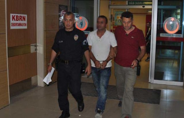 Ev arkadaşını sokakta tabanca ile öldürdü