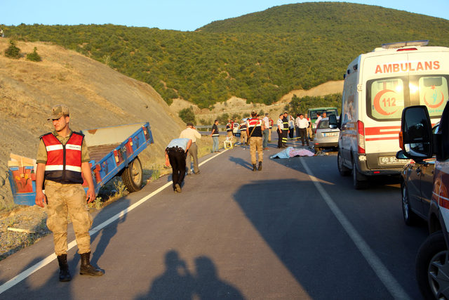 Tokat'ta traktör kazası: 3 ölü, 10 yaralı