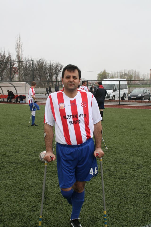 Eski dernek başkanında bedelli askerlik tepkisi