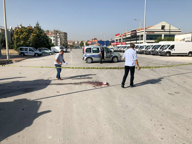 Firari galericiye, öldürdüğü sevgilisinin kızına taciz iddiası