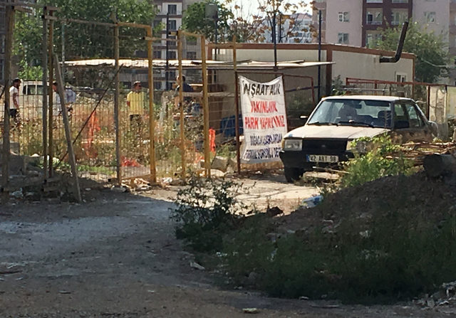 Bekçi, oturduğu sandalyede ölü bulundu