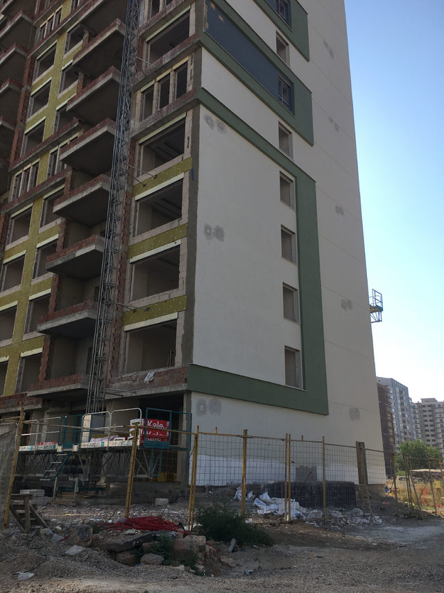 Bekçi, oturduğu sandalyede ölü bulundu