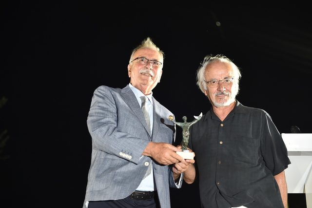 Homeros Bilim Kültür ve Sanat Ödülü Prof. Dr. Haluk Şahin'in Yaşam