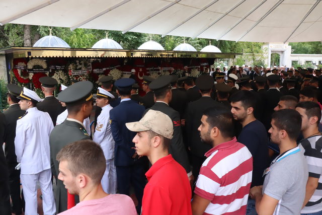Hakkari şehidi İsa Erçetin son yolculuğuna uğurlandı