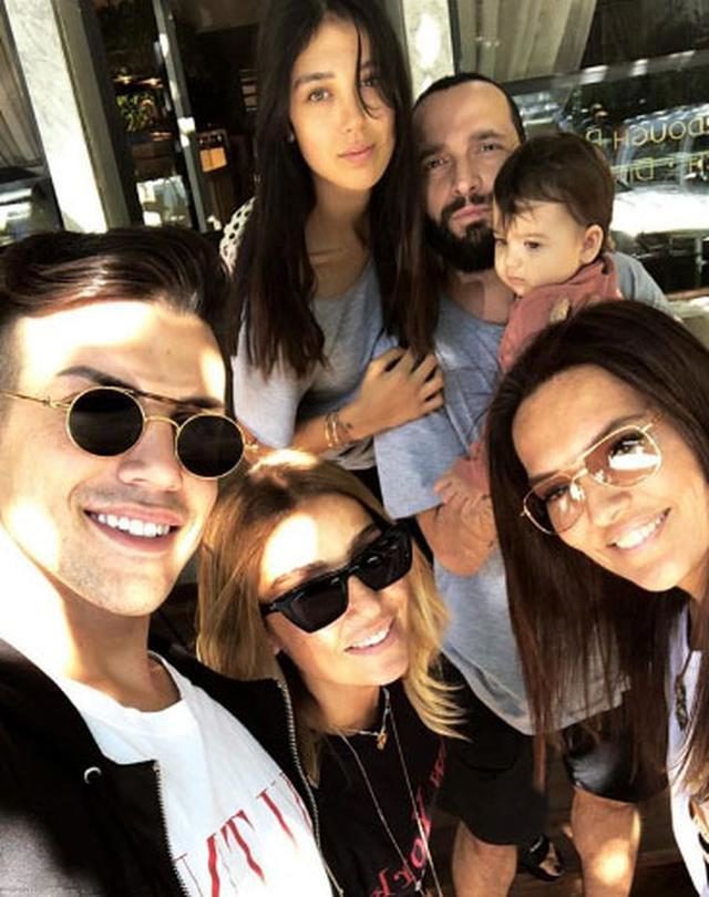 Demet Akalın, Özlem Ada Şahinle buluştu Demet Akalın, Özlem Ada Şahinle buluştu